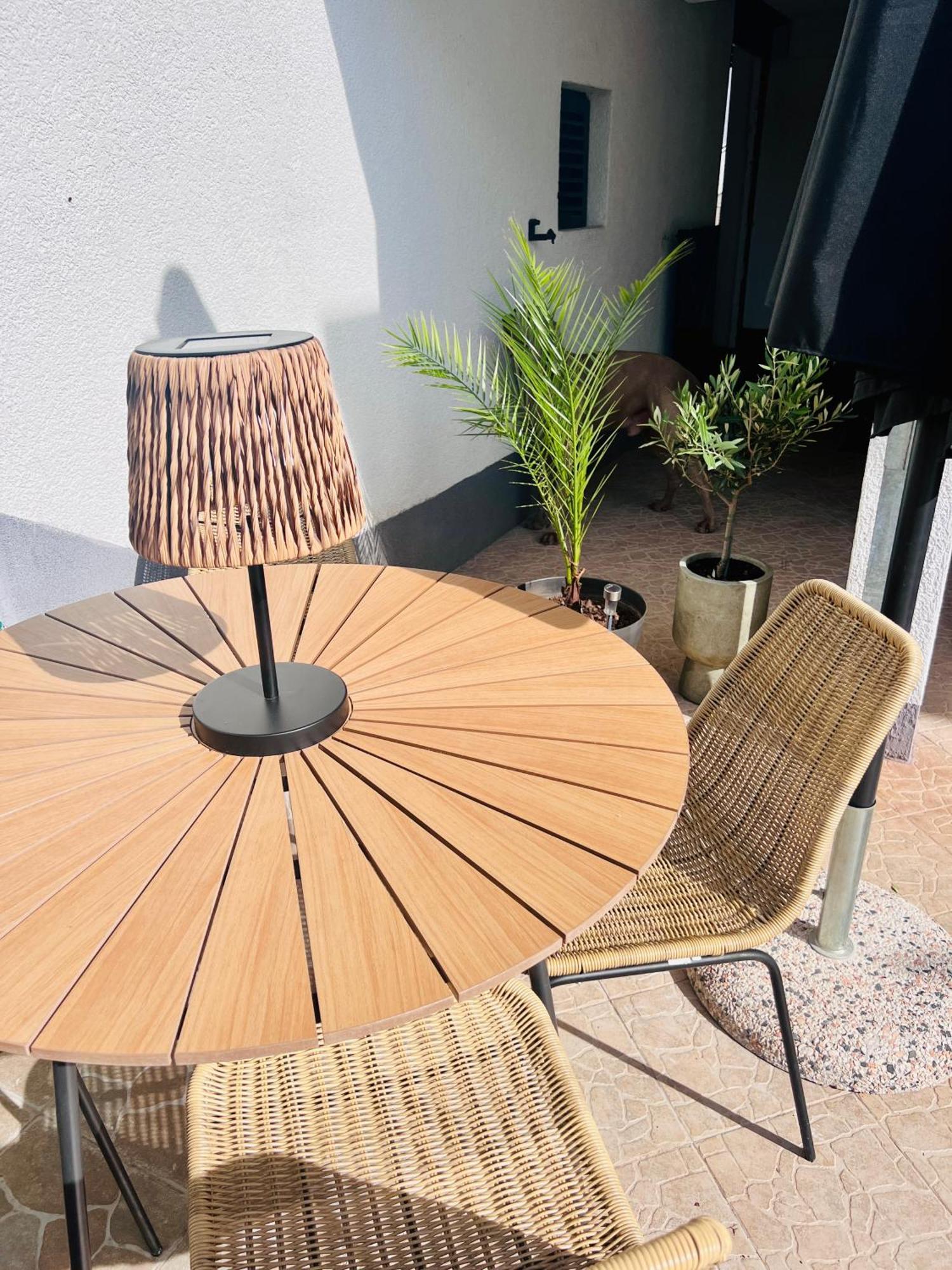 Apartmani-Okrug Gornji-Ciovo Trogir Eksteriør bilde